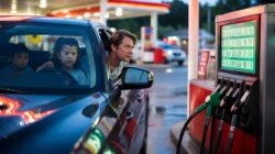 It’s official, and it’s good news: from February 12, gas stations will have to display this new mandatory information at the pump